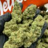 Menta Dulce cannabis strain with a refreshing minty flavor and balanced, uplifting effects, ideal for daytime use.